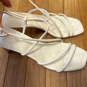 Marc Fisher white strappy sandals size 9M